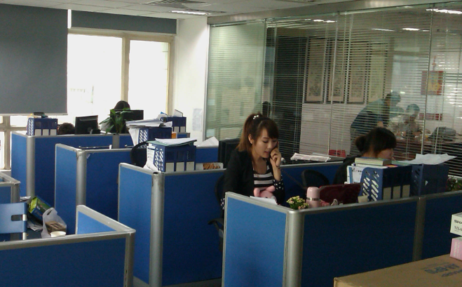 企事业单位小程序搭建常见技术选型与性能优化方案
