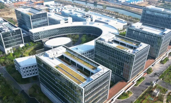 云南扶扬信息科技小程序搭建方案对比：商城、预约与办公场景